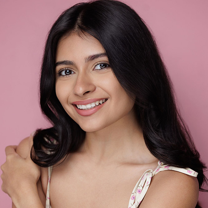 Akira Kapadia Headshot